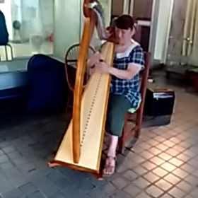 ハープ体験できますよの画像