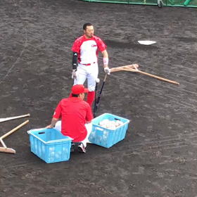 菊地涼介のロングティーの画像