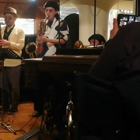 ジャズliveの画像