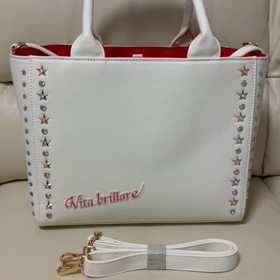 ラインストーンワッペン付き星スタッズバッグ・M・ホワイトの画像