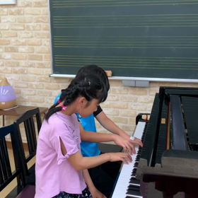 連弾初ペア♪コンペ前のレッスンの画像