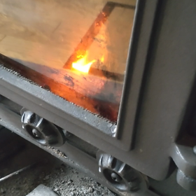 薪ストーブが活躍中ですの画像