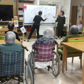 朗読と懐かしい歌の画像