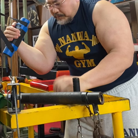 EACハンドカッピングツールを使って練習の画像