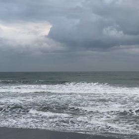 1月10日千葉北、東浪見の朝の波の画像