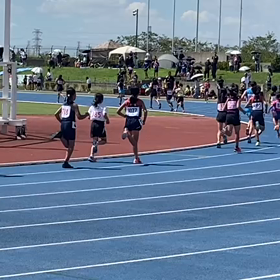 女子1000m③の画像