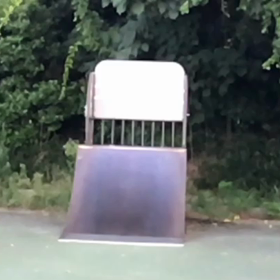 今朝の波乗り、、硬いRのターンの画像