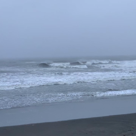 5月20日千葉北、東浪見の朝の波の画像