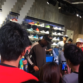 動画〜(ﾉ)'ω`(ヾ)の画像