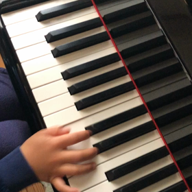 ピアノよ、壊れないで…子供の発見。の画像