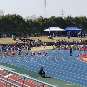 男子100m２組目の画像