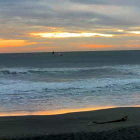 1月14日千葉北、東浪見の朝の波の画像