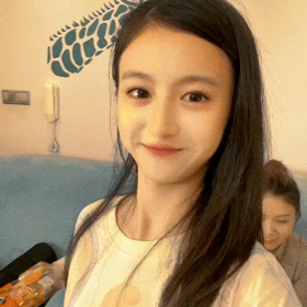 たくさんの友達が家に遊びに来ました。の画像