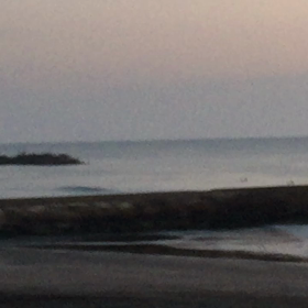 2月10日千葉北、東浪見の朝の波の画像