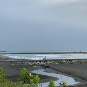 9月4日千葉北、東浪見の朝の波の画像