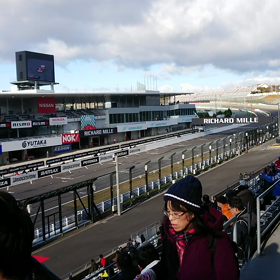 赤いマシーンの画像