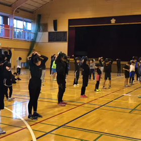 川越小練習 準備運動の画像