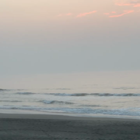 7月30日千葉北、東浪見の朝の波の画像