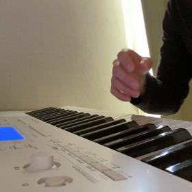 ピアノ練習の画像