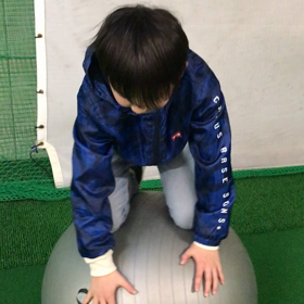 バランスの練習中の画像