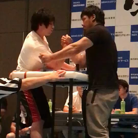 左手君決勝で力尽くの画像