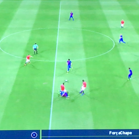 久しぶりにウイイレやってみたの画像