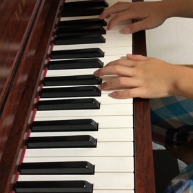 ピアノ練習中「前奏曲」の画像