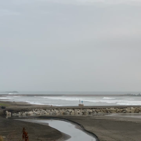 10月1日千葉北、東浪見の朝の波の画像