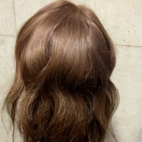 引き出した毛束の立ち上げ方の画像