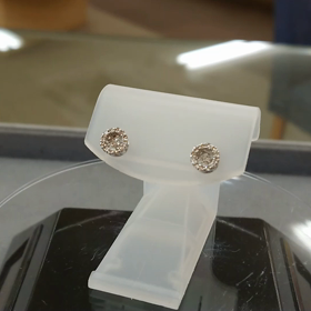 CMで話題のダンシングネックレスがピアスに変身！！の画像