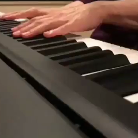 チャンミン今度はピアノの画像