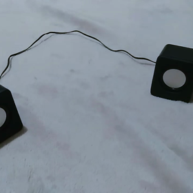 DAISOステレオスピーカーの画像