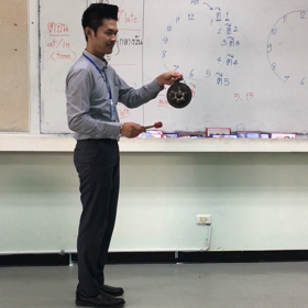 チェンマイ  大学  タイ語の画像