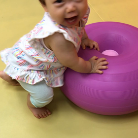 よちよち歩きの画像