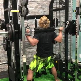 追い込みの画像