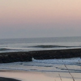 3月25日千葉北、東浪見の朝の波の画像