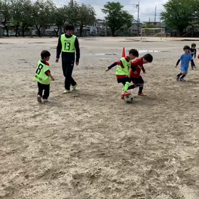 どっちに抜けようかーの画像