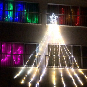 キンダーホールイルミネーションの画像