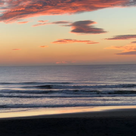 9月24日千葉北、東浪見の朝の波の画像