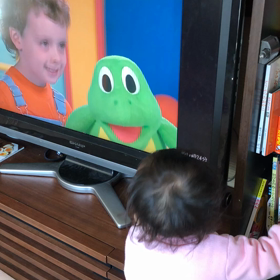 ☆1歳 マネをする DWE☆の画像