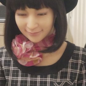 赤池プライムツリーの受付アンドロイドの画像