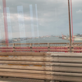 大きな橋ですの画像