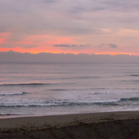 2月19日千葉北、東浪見の朝の波の画像