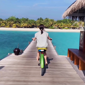 モルディブ ７・島の反対側まで自転車での画像