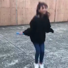 二重飛びの画像