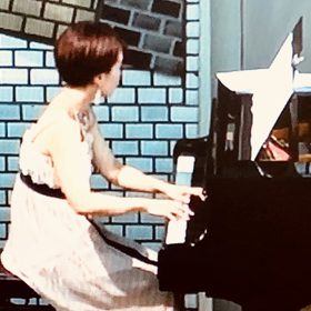 イントロクイズの答えの画像