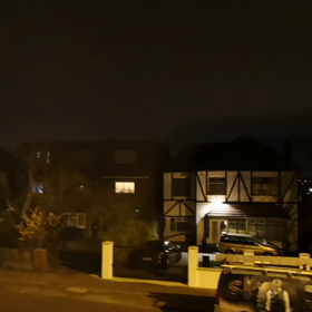 夜８時 敬意の拍手の画像