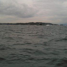 東京湾の潜水艦の画像