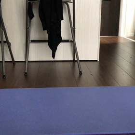 ただデブがヨガする動画（笑）の画像