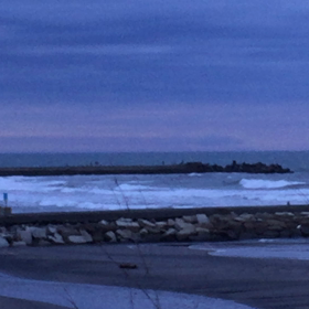 9月23日千葉北、東浪見の朝の波の画像